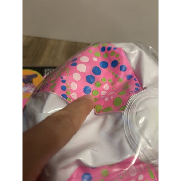 Vintage 1991 Inflatable Wobbly Ball Grand Toys Fun First - Picture 9 of 10